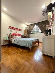 Phillips Avenue (D19), Terrace #572943451